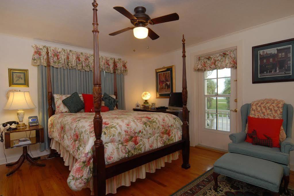 ليك وورث Sabal Palm House Bed And Breakfast المظهر الخارجي الصورة